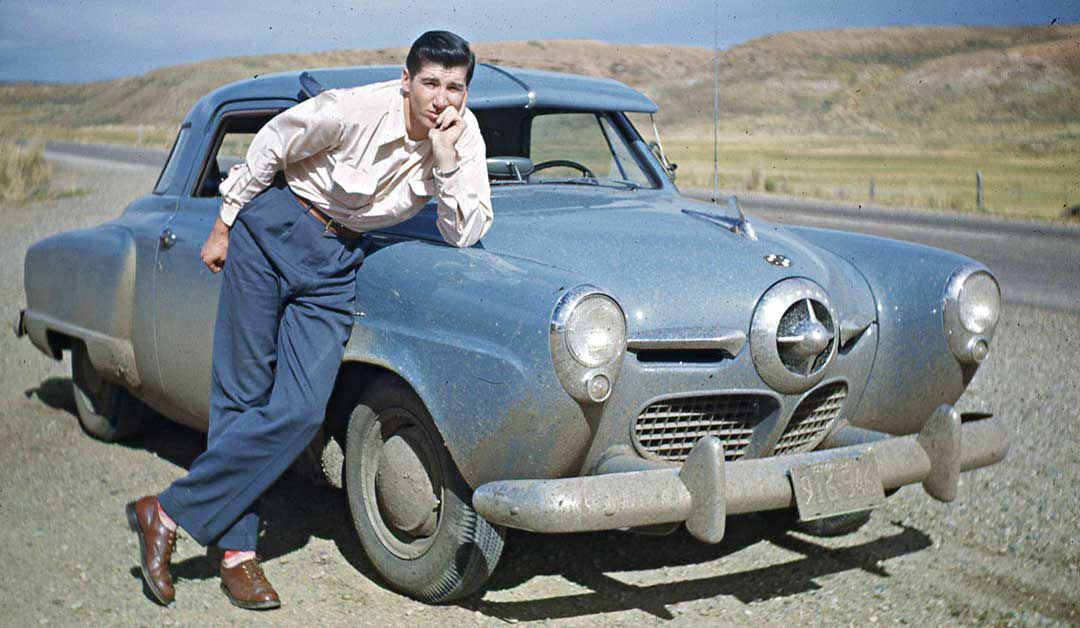 Late-1940s-Studebaker-Coupe.jpg